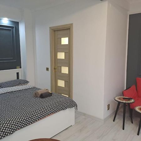 Deluxe Studio Oldtown Leilighet Bucureşti Eksteriør bilde