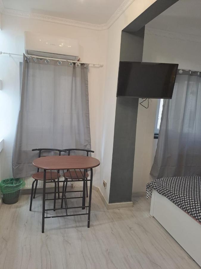 Deluxe Studio Oldtown Leilighet Bucureşti Eksteriør bilde