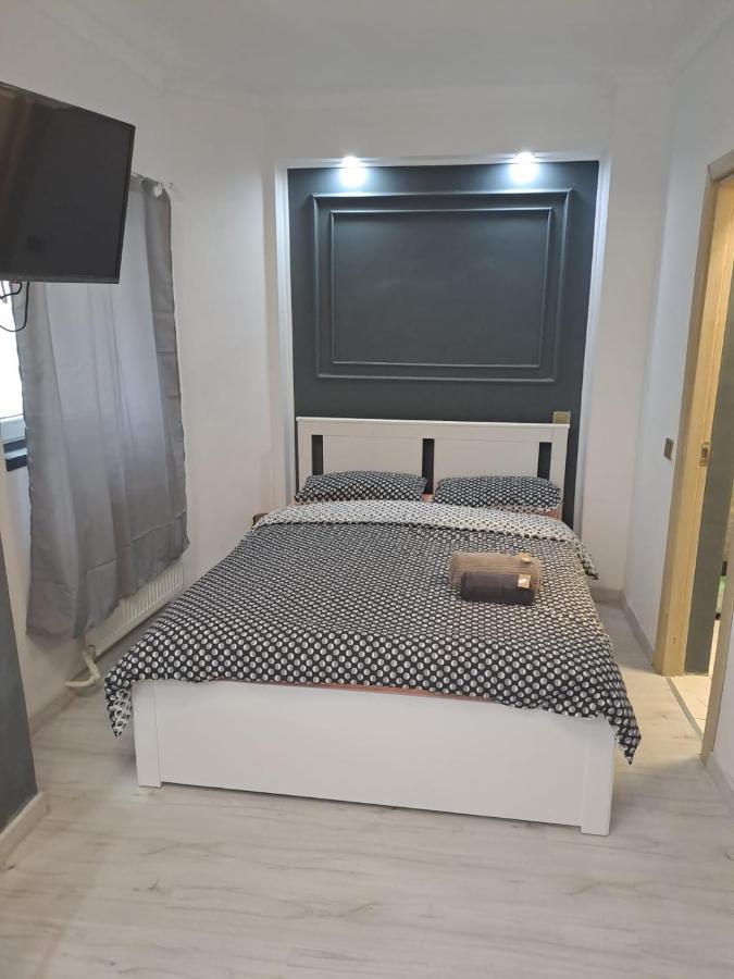 Deluxe Studio Oldtown Leilighet Bucureşti Eksteriør bilde